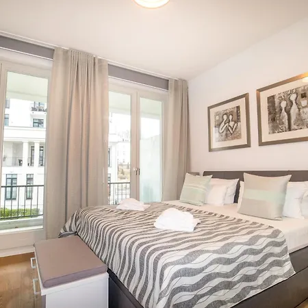 First Strandperle * Sellin (Rugen)